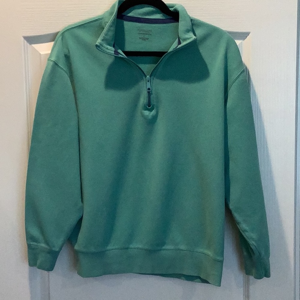 Men’s Roundtree & Yorke sea foam green casual zipper shirt
